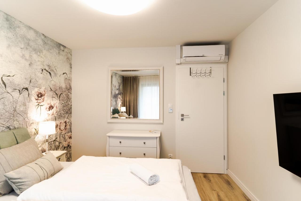 Vacationclub - Ogrody Pieniawskie Apartament 44 Polanica-Zdrój Eksteriør billede